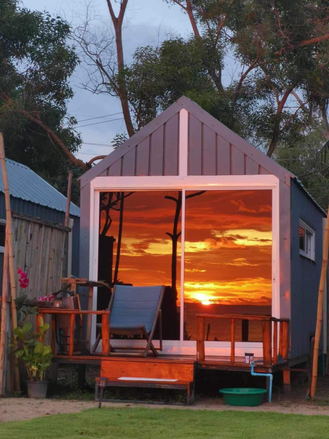 Walden Koh Lanta - Tiny Homes By The Sea Buitenkant foto