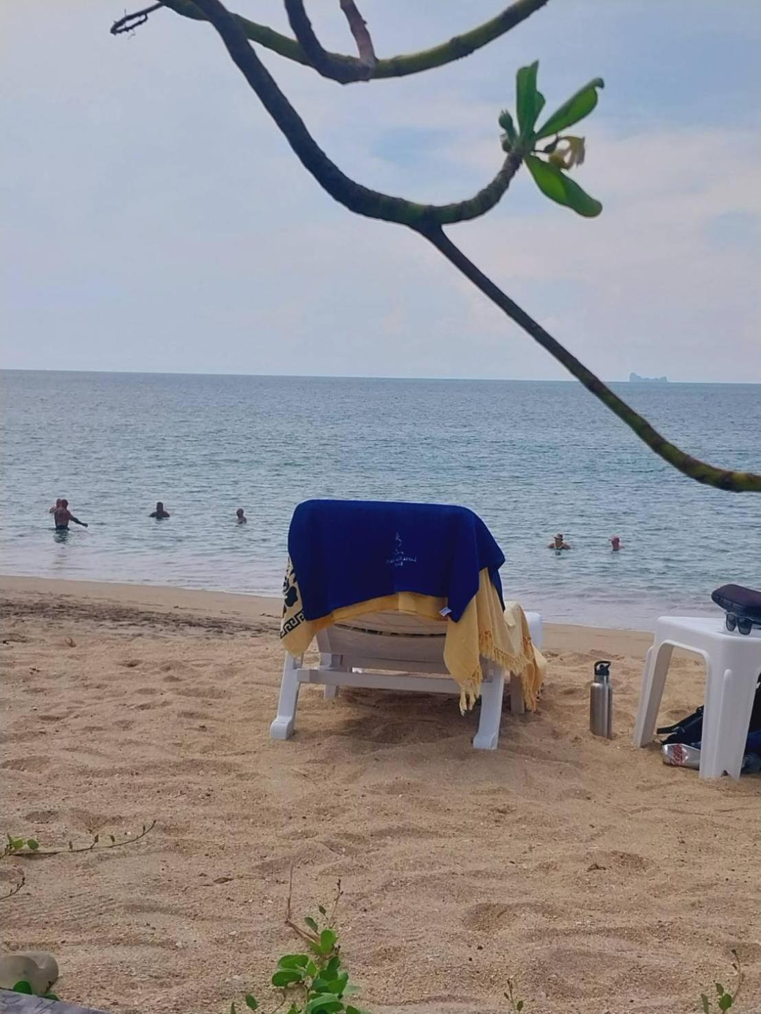 Walden Koh Lanta - Tiny Homes By The Sea Buitenkant foto