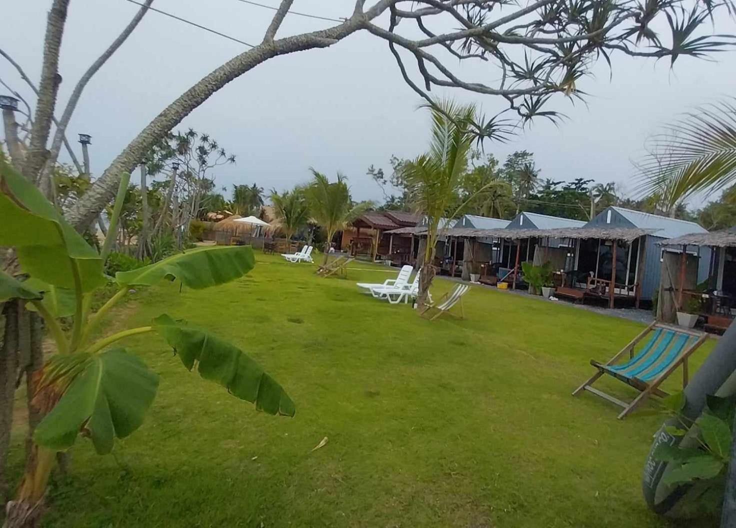 Walden Koh Lanta - Tiny Homes By The Sea Buitenkant foto